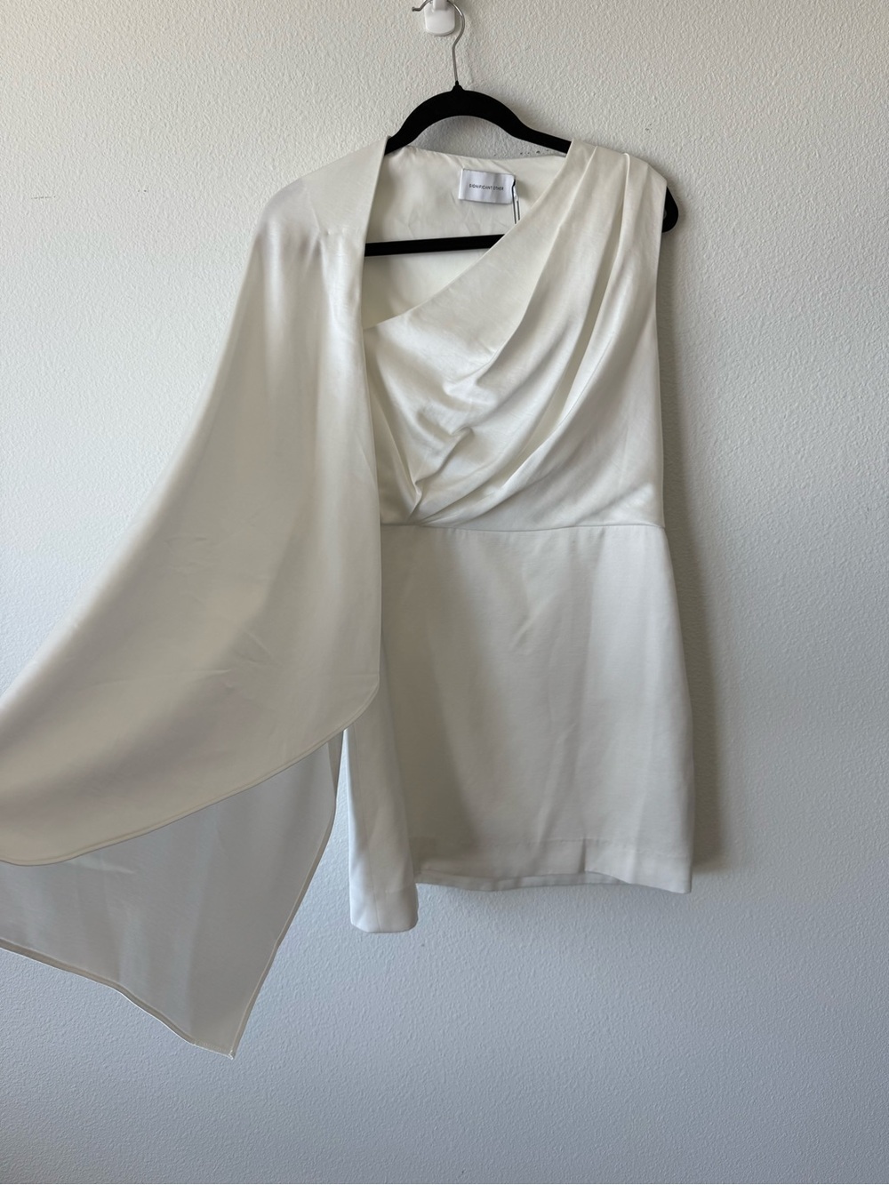 NWT Significant Other Annabel Mini Dress in Ivory - Picture 9 of 11